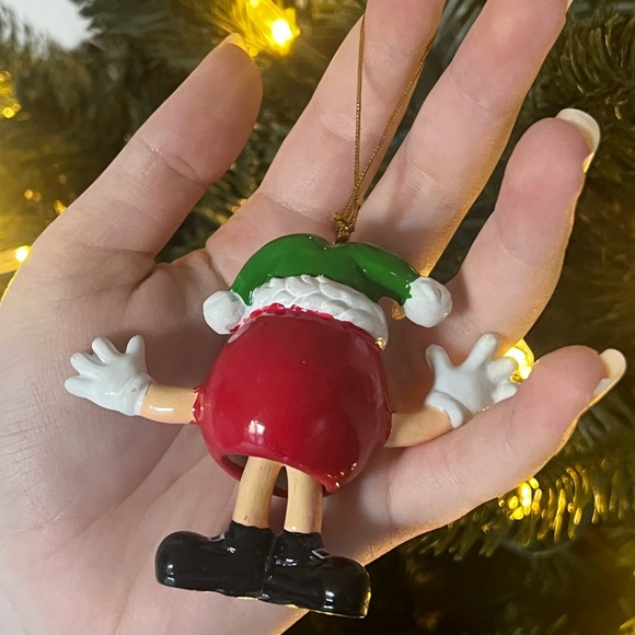 ❤️ Vintage M&Ms Ceramic Red Christmas Ornament - Picture 3 of 3